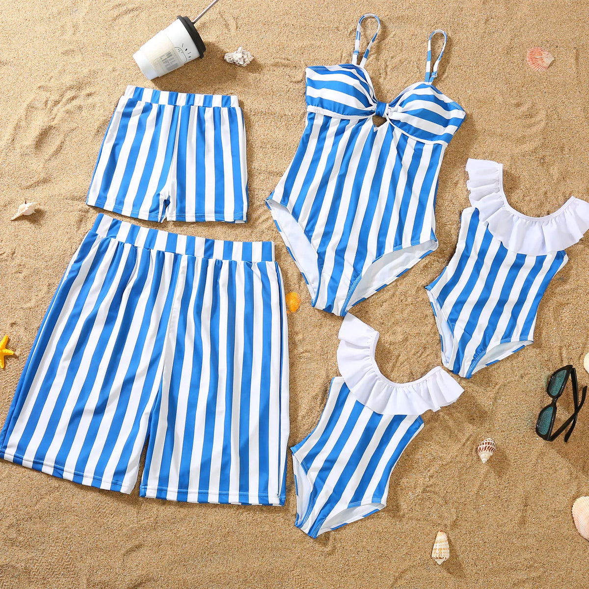 2026 New Family Matching Swimsuits One-Piece Mother Daughter Swimwear Father Son Swim Shorts Beach Mommy and Men Clothes Outfits