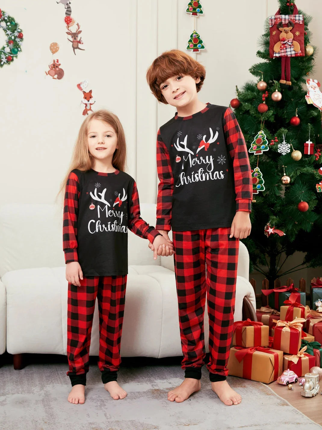 2024 New Merry Christmas Family Pajamas Set Adults Kids Matching Clothes Plaid Print Cute Soft 2 Pieces Suit Sleepwear Xmas Look