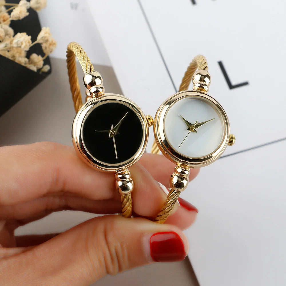MAYZHISU Simple Women Watches Stainless Steel Retro Ladies Quartz Wristwatch Small Gold Bangle Bracelet Luxury Chain Watch