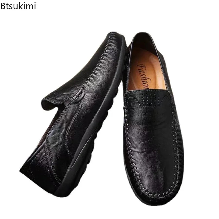 New 2026 Autumn Men's Leather Loafers Slip on Business Casual Leather Shoes Classic Soft Moccasins Hombre Breathable Flats Shoes