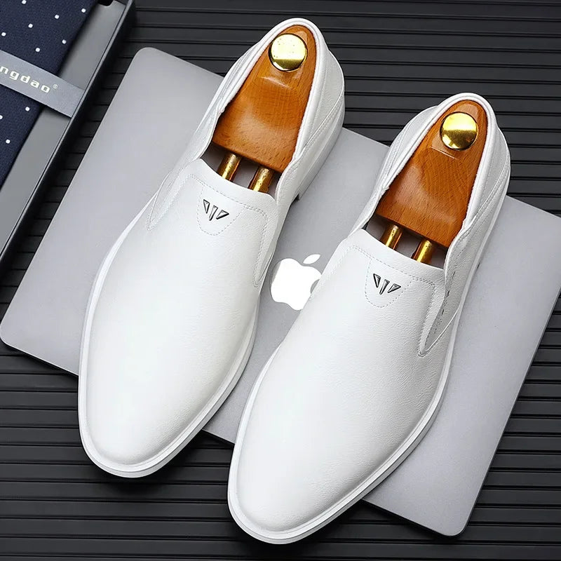 High Quality Men's Dress Shoes Designer Loafers Men Fashion Cow Leather Shoes for Men British Pointed Toe New Designer Shoes Men