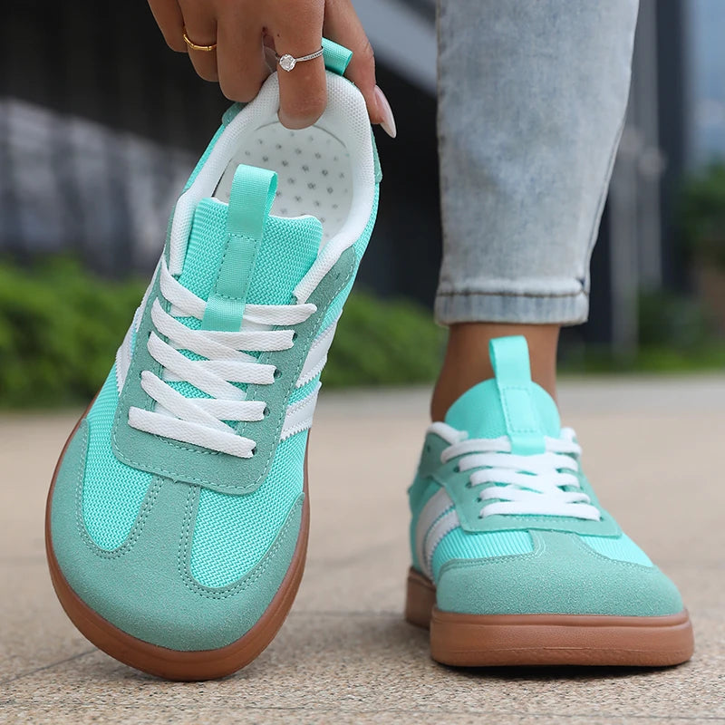 Lightweight Comfortable Sneakers for Women Fashion Striped Lace Up Sports Shoes Woman Casual Breathable Green Sneakers Plus Size
