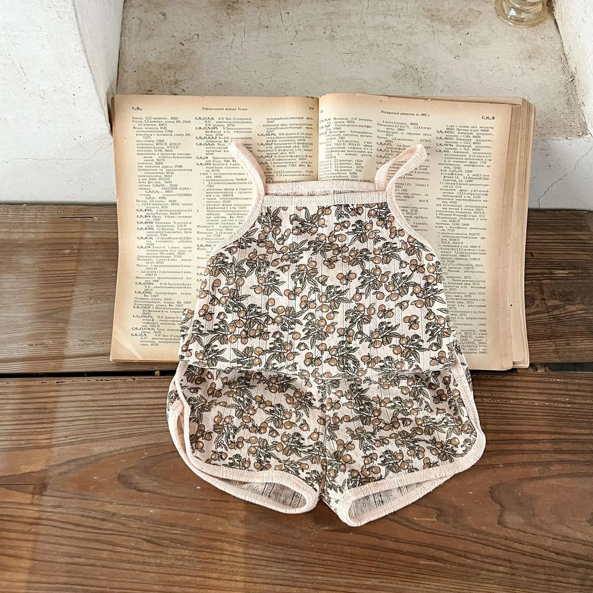 Children Pajamas Danish Style Home Clothes Summer Baby Sling Suit Print Top Vest +shorts Kids Ventilate