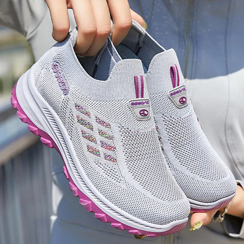 Women's Casual Sneakers Summer Soft Sole Outdoor Running Shoe Non Slip Breathable Comfortable Mom Shoes New Platform Women Shoes