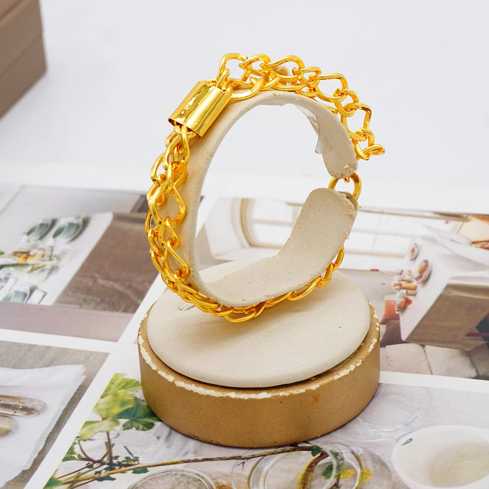 Dubai Luxury Gold Color Jewelry Set for Women Pendant Earrings Sexy Jewelry Wearing Necklaces Earrings Weddings Gifts
