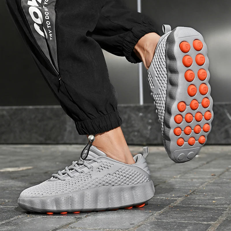 Men Comfortable Running Shoes Breathable Thick Sole Non-slip Casual Sports Shoes Cushioning Outdoor Walking Sneakers for Women