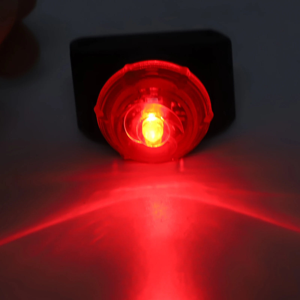 Pet Collar Light Pet LED Pendant Light Waterproof Luminous Bright Night Safety Warning Lamp Clip On Collars Dog Accessories