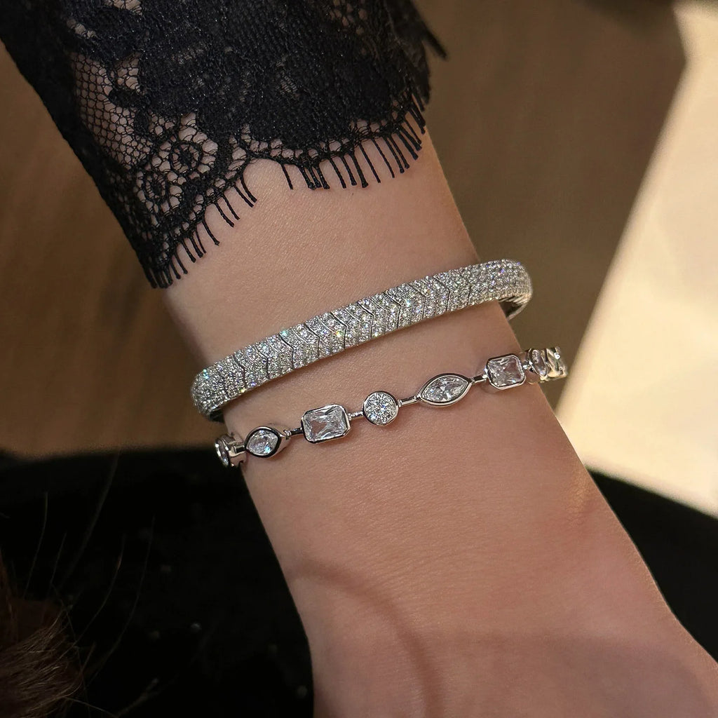 New in Irregular Exquisite Sparkling Diamonds Bracelets for Women Light Luxury Water drop Square Bracelet Party Jewelry Gift