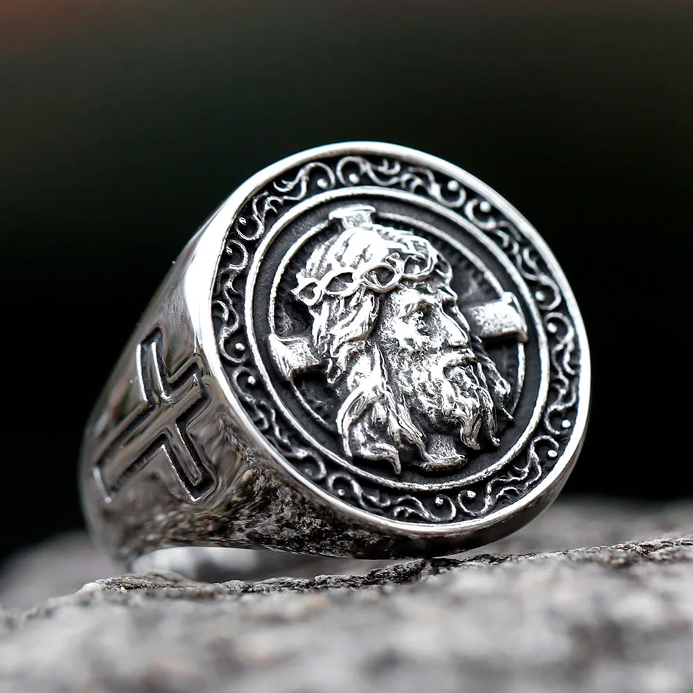 2022 new Retro Personality Domineering Men's Punk Ring European and American Fashion Creative Jesus Cross Ring Jewelry