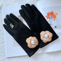 Elegant Brand Flower Gloves For women In Winter Soft Warm Wool Wrist Touch screen Black Mittens Daily Use Guantes