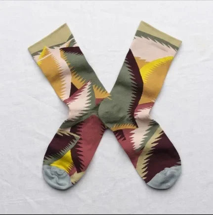 Trendy and Personalized Men Socks Hip Hop Oil Painting Abstract Sock Mouth Letter Embroidery Autumn Mid Tube Socks Women носки