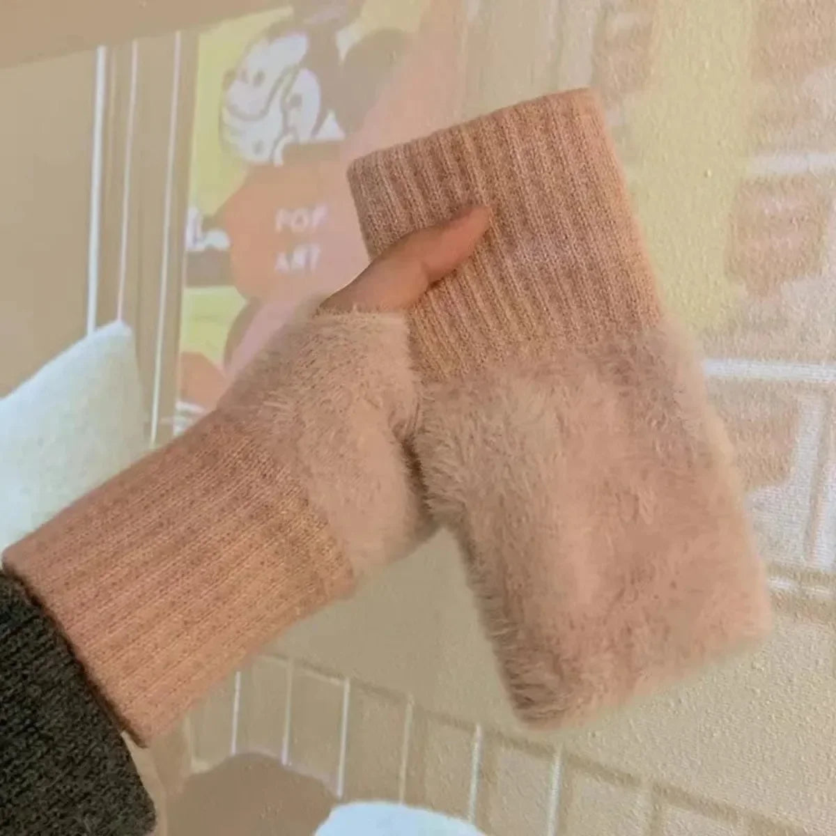 1Pair Warm and Cold-proof Half-finger Gloves for Women in Autumn and Winter, Versatile and Plush, Cute Office Half-finger Gloves