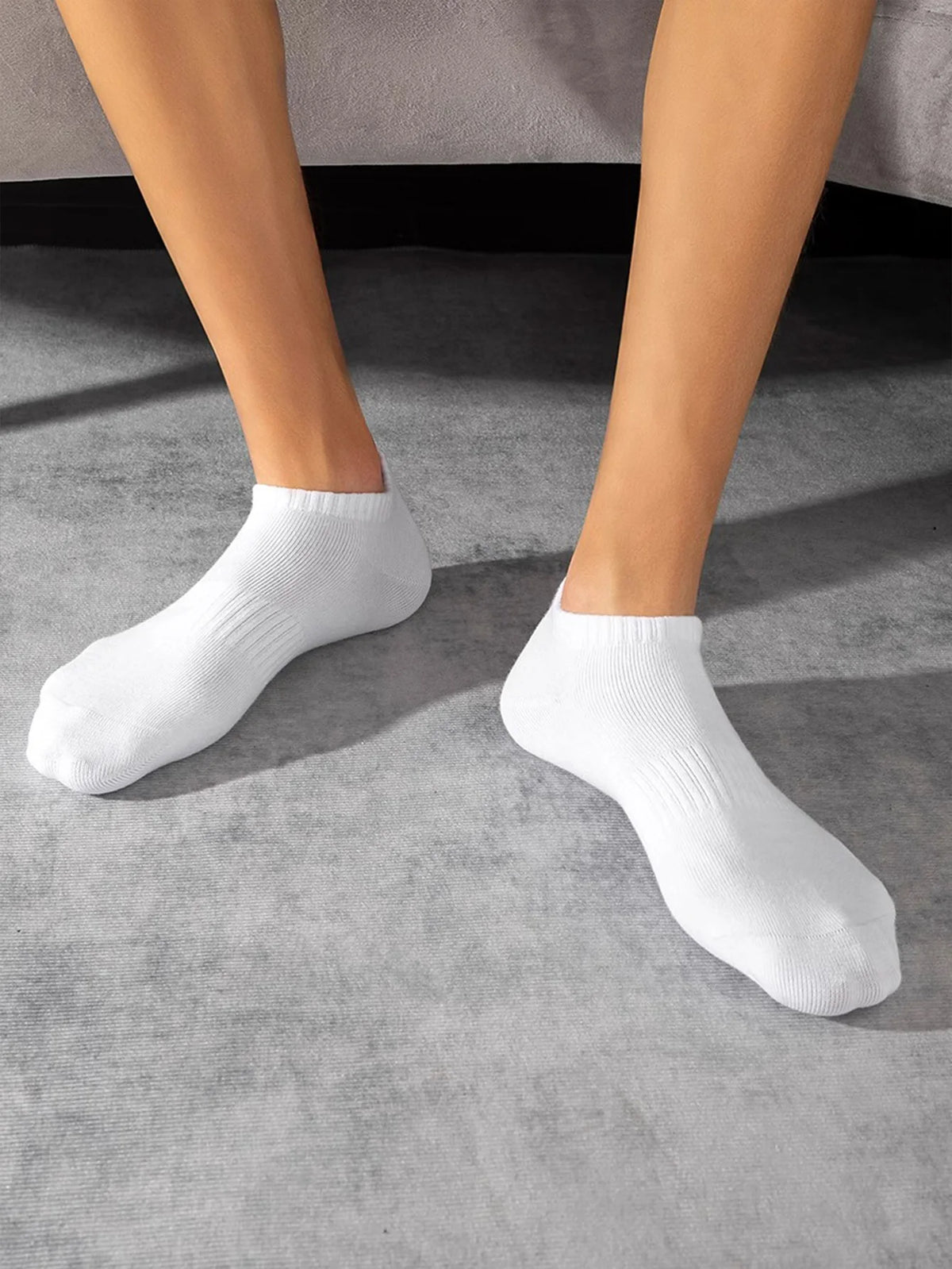 10 Pairs Sports Socks, White No-Show Socks, Sweat-Absorbent and Breathable, Suitable for Tennis, Badminton, Professional Running, Men's Basketball