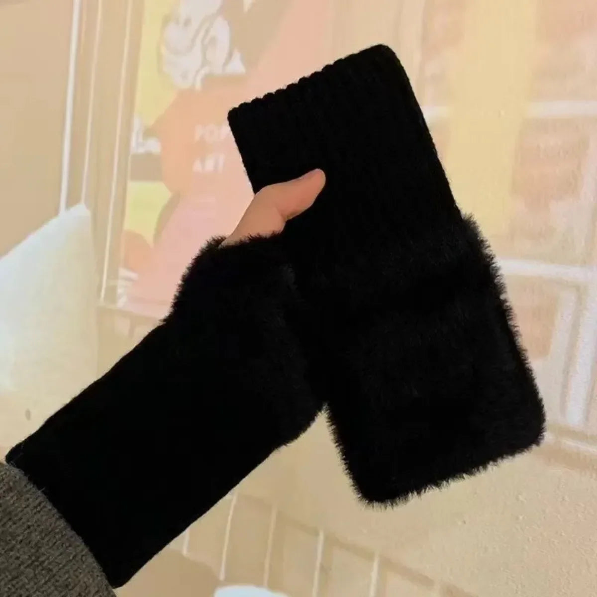 1Pair Warm and Cold-proof Half-finger Gloves for Women in Autumn and Winter, Versatile and Plush, Cute Office Half-finger Gloves