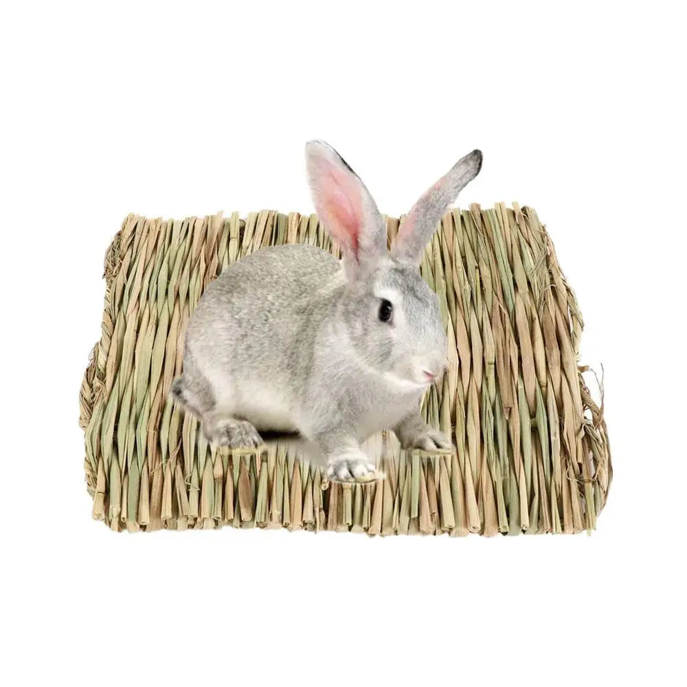 Household Woven Pet Accessories for Small Animal Bunny Hamster Sleeping Bed Grass Mat Pet Cage Pad Rabbit Grass Chew Mat