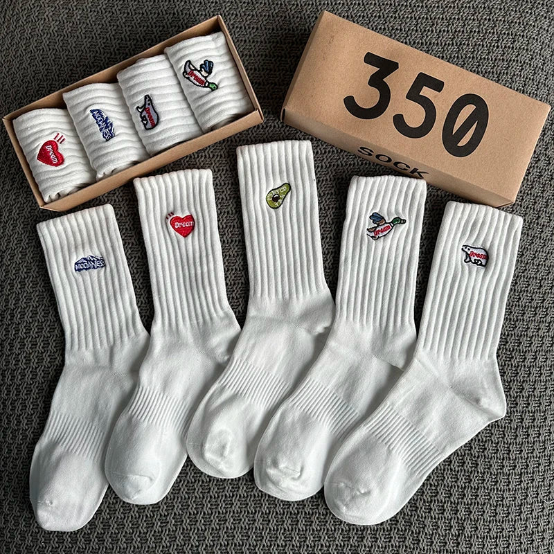 4 Pairs/Box Women's Socks Gift Box Spring Summer Fashion Embroidery Free Shipping Items Funny Gifts Black Middle Tube Socks