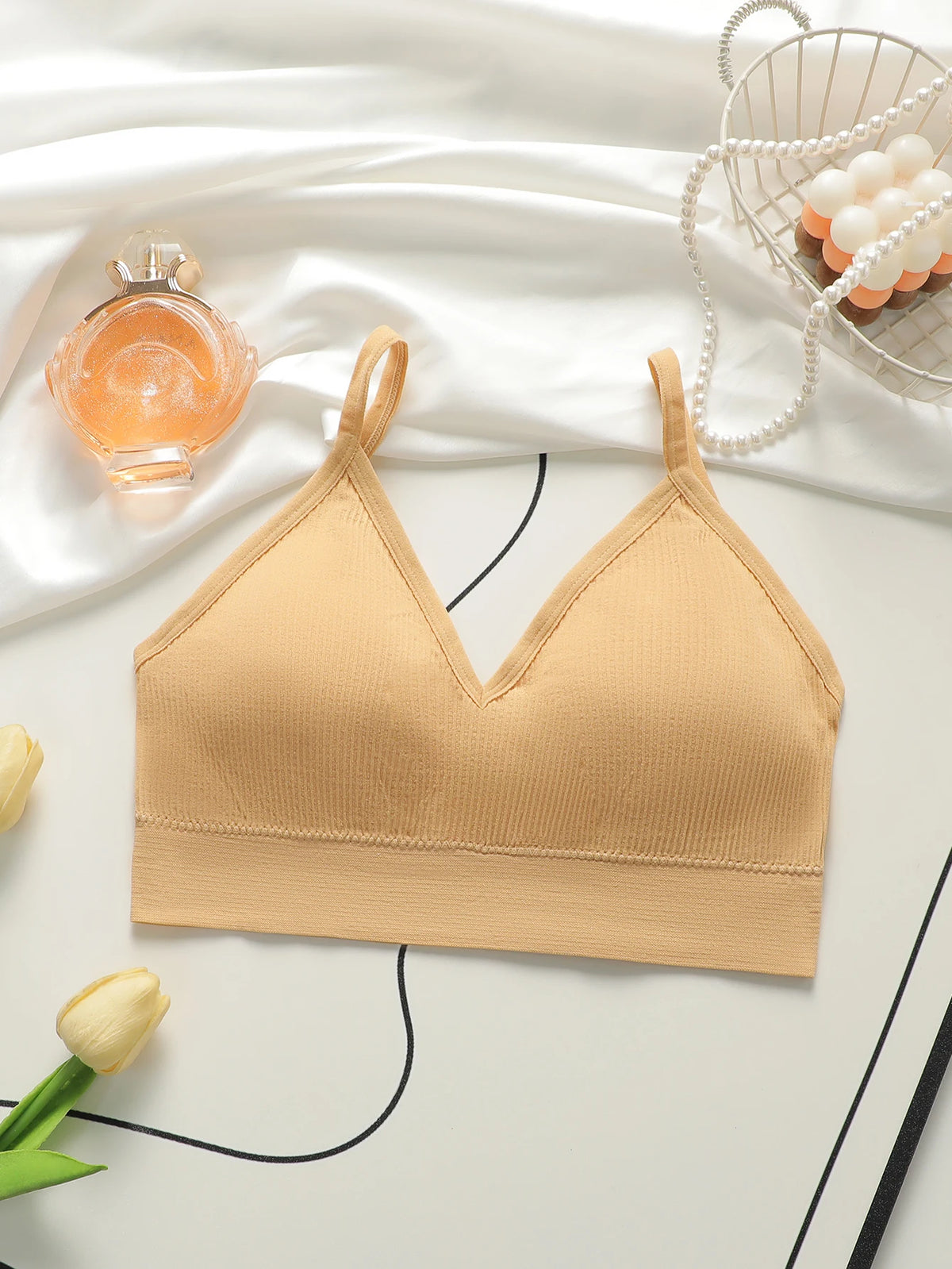 Sports Underwear Bras Top Women's Shockproof Gathering Fitness and Breasts Wearing Yoga Suspender Vests in Summer