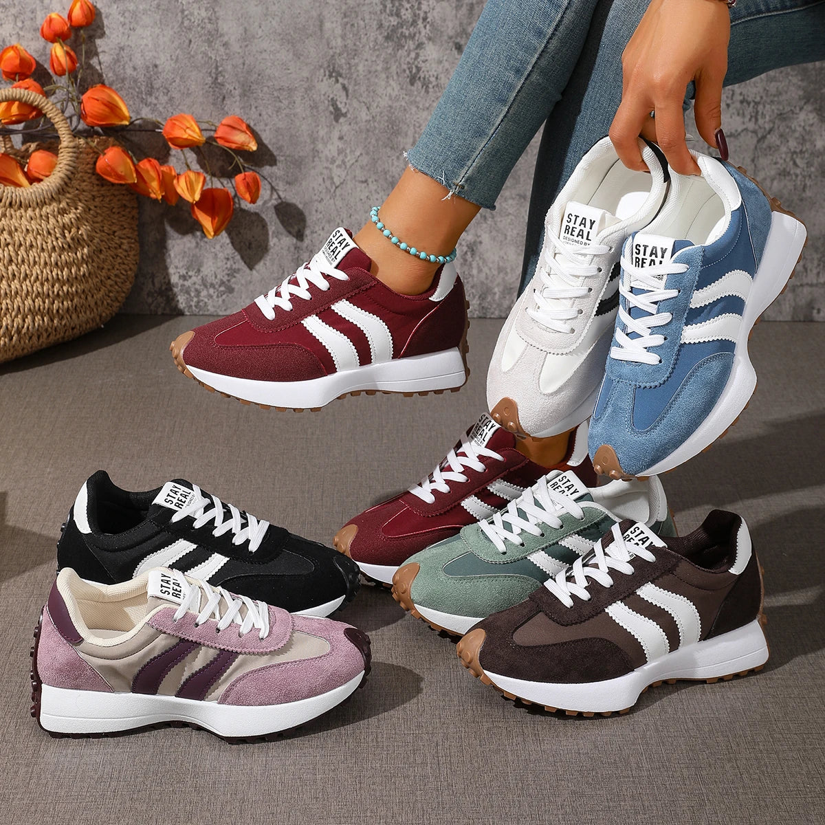 Women Sneakers 2026 New Spring Autumn Brand Vulcanize Shoes Casual Footwear Light Flat Breathable Shoes Women Zapatos De Mujer