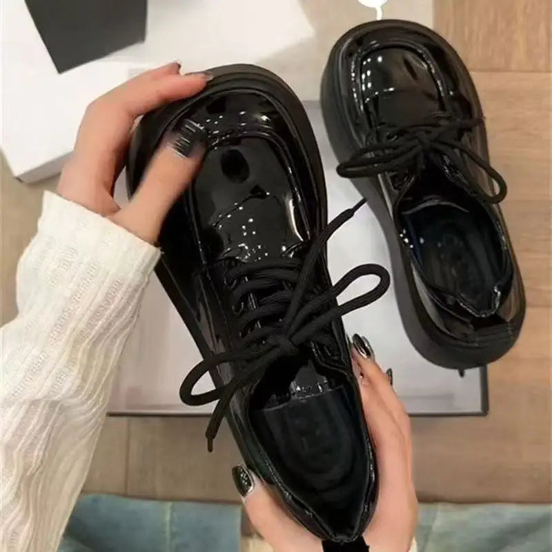 Fashionable New Sexy and Elegant Loafers Spring/autumn Round Toe Comfortable Thick Sole Non Slip Casual Sports Shoes for Women