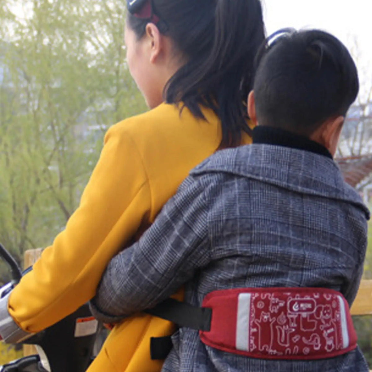 Kids Motorcycle Harness Non-Slip Children Seat Belt Adjustable Scooter Safety Belt With Reflective Driver Belly Strap For Riding