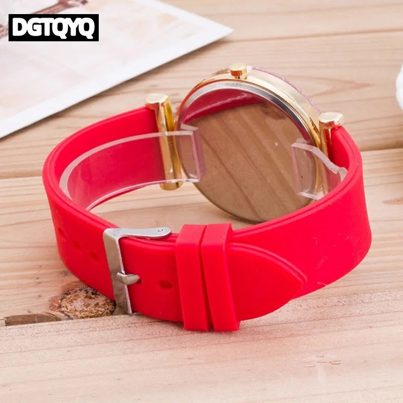 DGTQYQ Luxury Fashion Ladies Watch Red Silicone Diamond Men Digital Quartz Watches for Women reloj para mujer montre femme #50