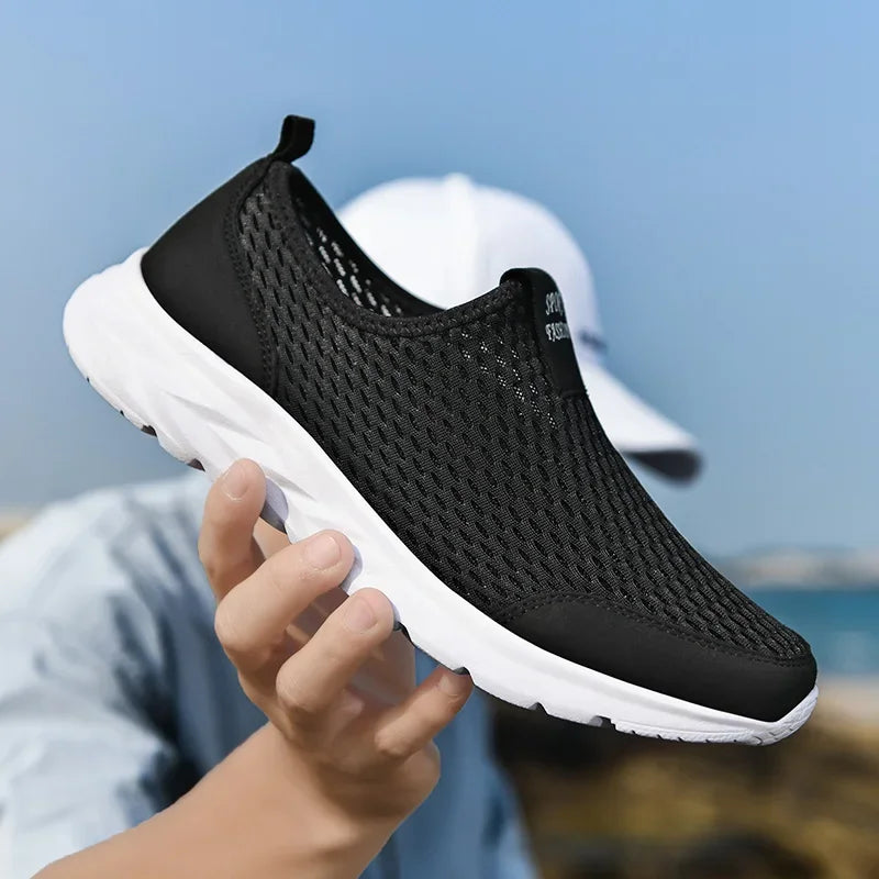 Men Loafers Light Walking Breathable Summer Comfortable Women Casual Shoes Men Sneakers Couple Shoes Plus Size