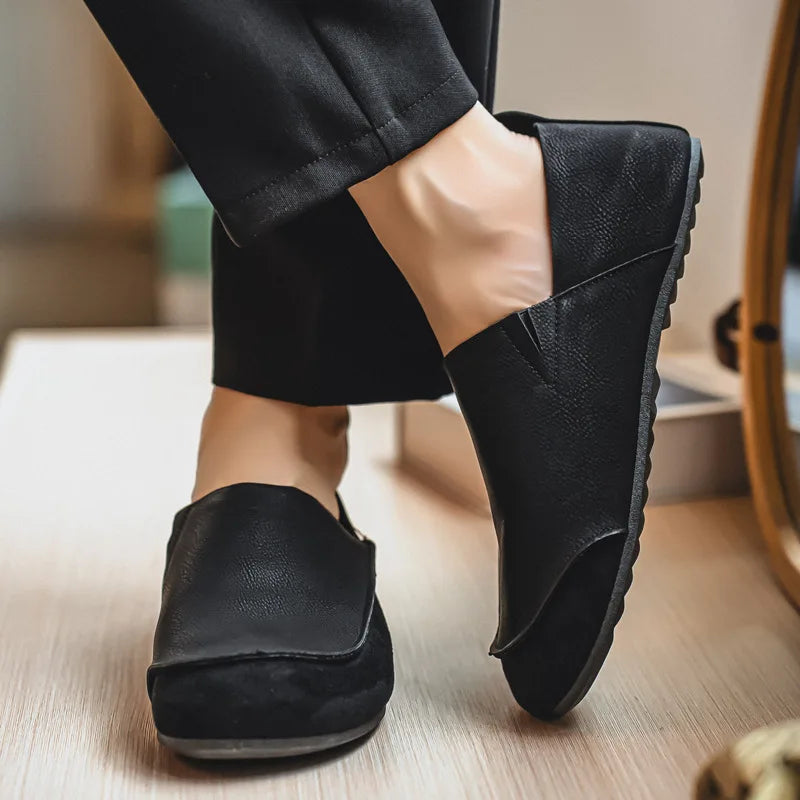 Man Loafers Outdoor Walking Fashion Mens Casual Shoes Soft Leather Comfort Half Slippers Breathable Lazy Driving Shoes Moccasins