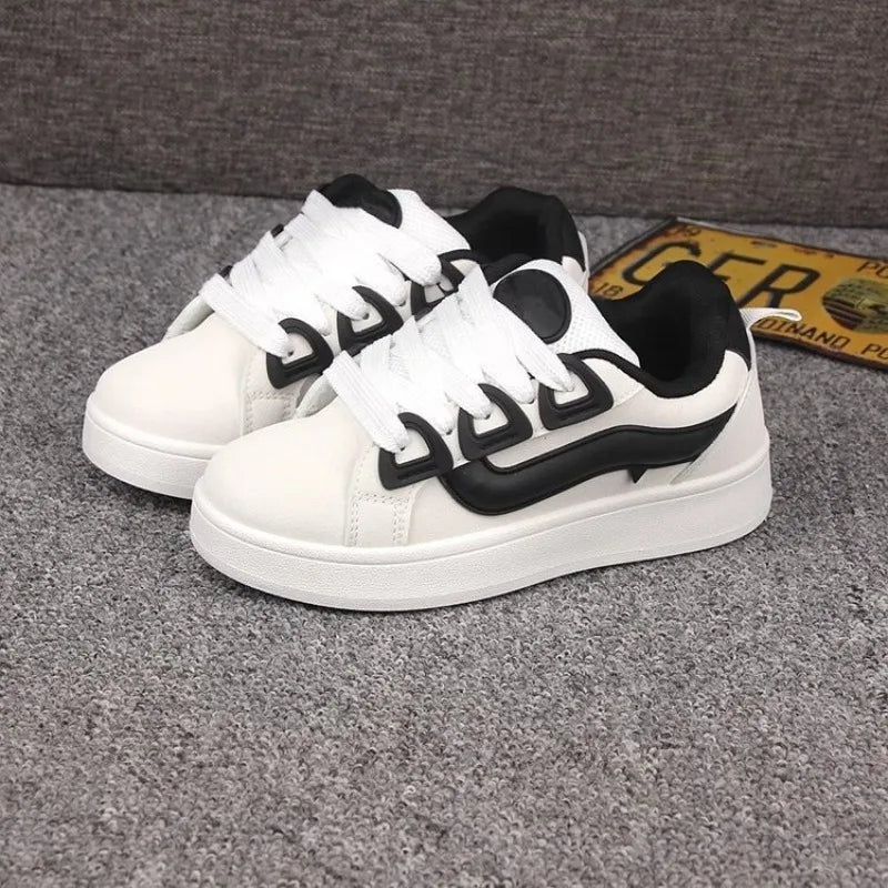 2025 New Black Women Vulcanize Shoes Casual Platform Sneakers Vintage Sports Female Korean Designer Flats Harajuku School Tennis