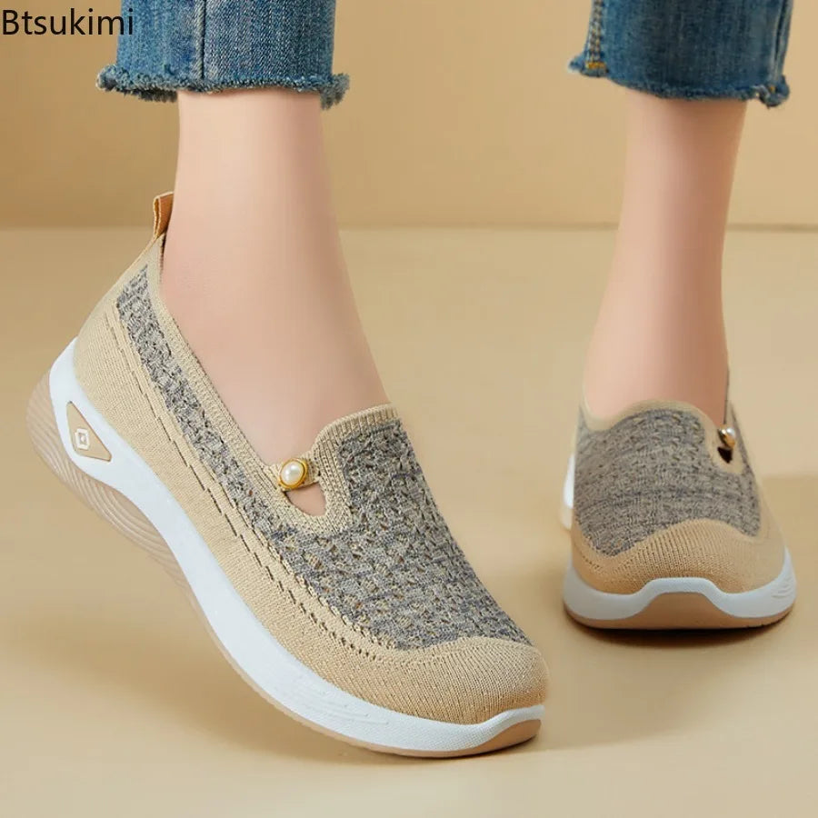 2026 Women's Shoes Stylish Comfortable Casual Loafers Lightweight Moms Fashionable Flats Non Slip New Spring Trendy Sneakers