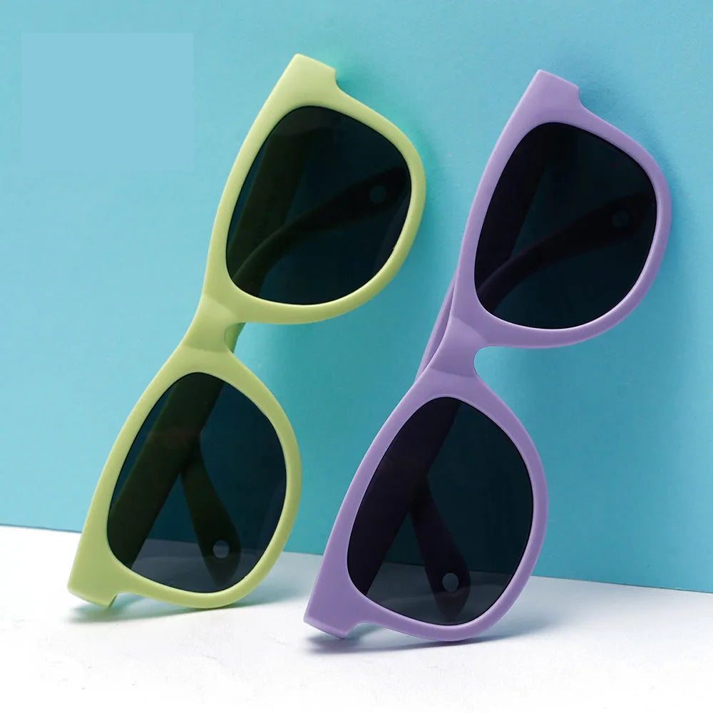 Children's Sunglasses for Boys Girls Bendable Flexible Polarized Sunglasses with Strap Square Silicone Frame Sunshade Glasses