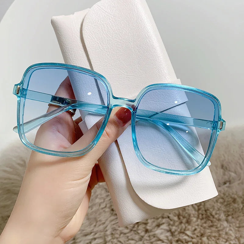 new model Oversized Sunglasses for Women Luxury Vintage Square Sun Glasses Classic UV400 Big Frame Lady Eyewear