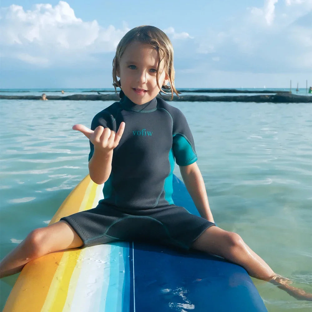 Children's 3MM Neoprene Shorty Wetsuit Back Zipper Surfing Snorkeling Swimming Suit Short Sleeves Boys Girls Kids Swimwear