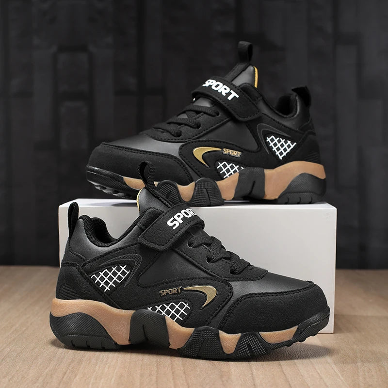A pair of children's leather sports shoes for all seasons, breathable, comfortable and soft casual shoes, 28-39，FED-8877