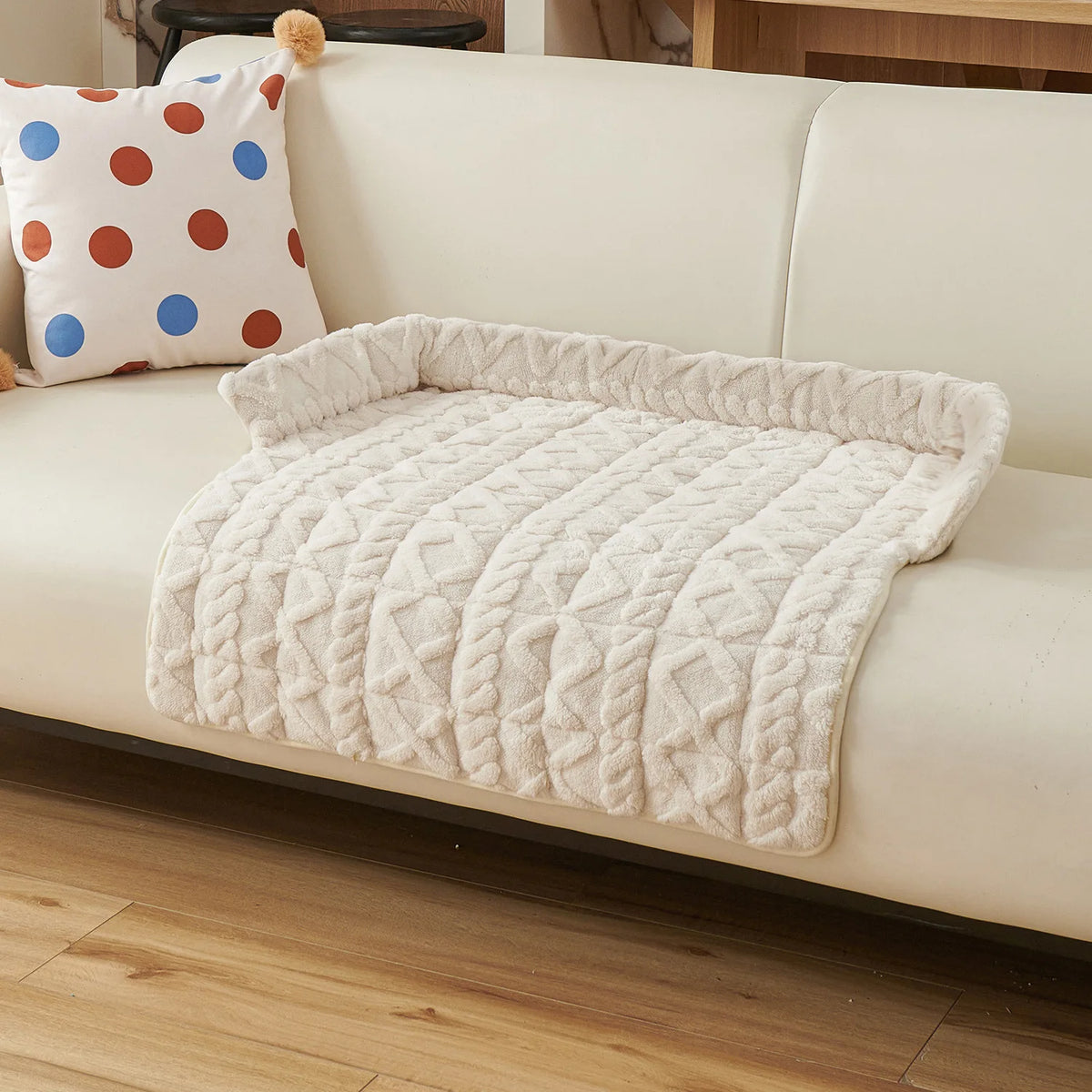 Thickened Pet Sofa Cushion Anti-Scratch Non-Slip Dog And Cat Sleeping Nest Kennel Pad Cozy Pet Bed for Cats And Dogs