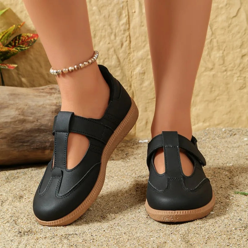 Women Sneakers 2026 New Fashion Solid Shallow Designer Shoes Spring Autumn Soft Soled Loafers Comfort Casual Female Sports Shoes