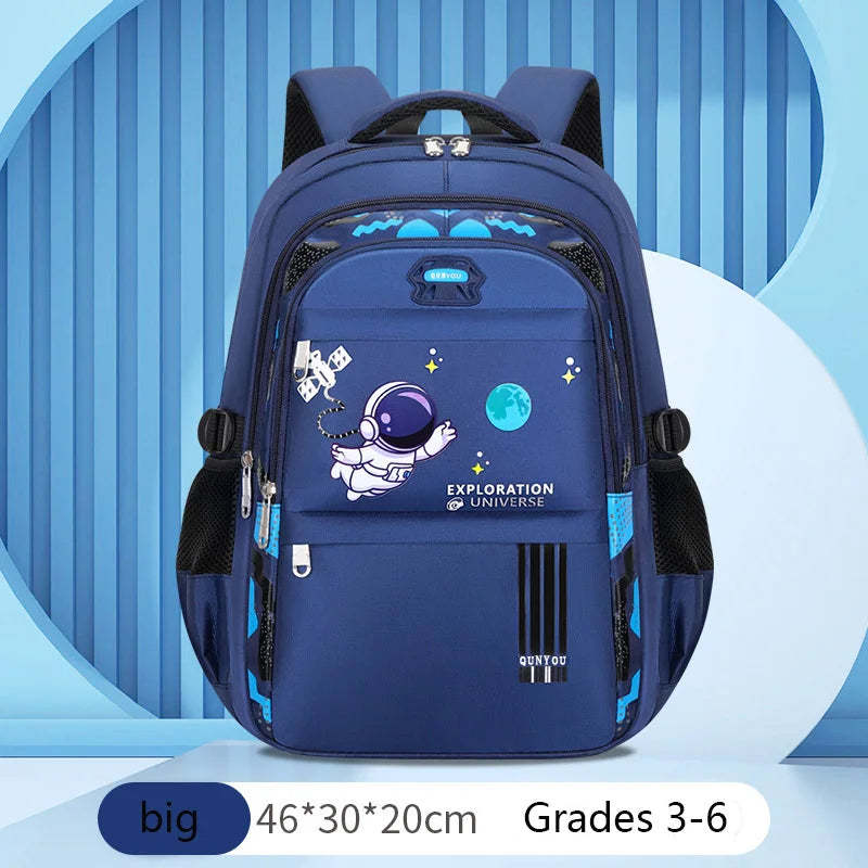 Kids Backpack for Boys Girls Astronaut Lightweight Bookbags School Bags Backpack for Elementary Middle School Waterproof