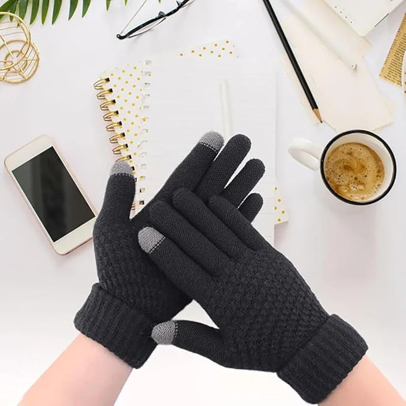 Winter-lined Gloves for Both Men and Women - Thickened Elastic Touch Screen Compatible, Cold-proof and Warm Gloves