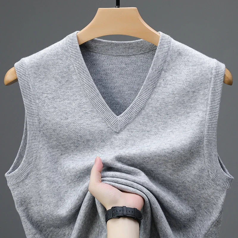 2026 Men's Casual Sweater Vest Warm Comfortable Autumn Winter Fashion Outerwear