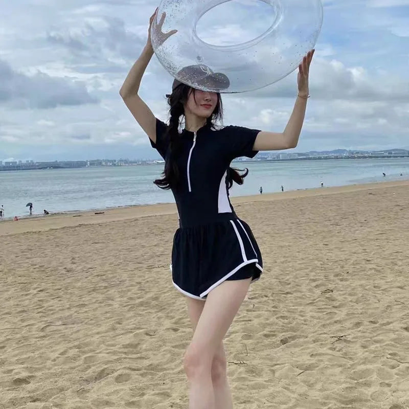 Athletic Black Short Sleeve Two Piece Swimsuit with Zipper Front Contrast Stripe Sporty Swimwear for Beach Pool Vacation