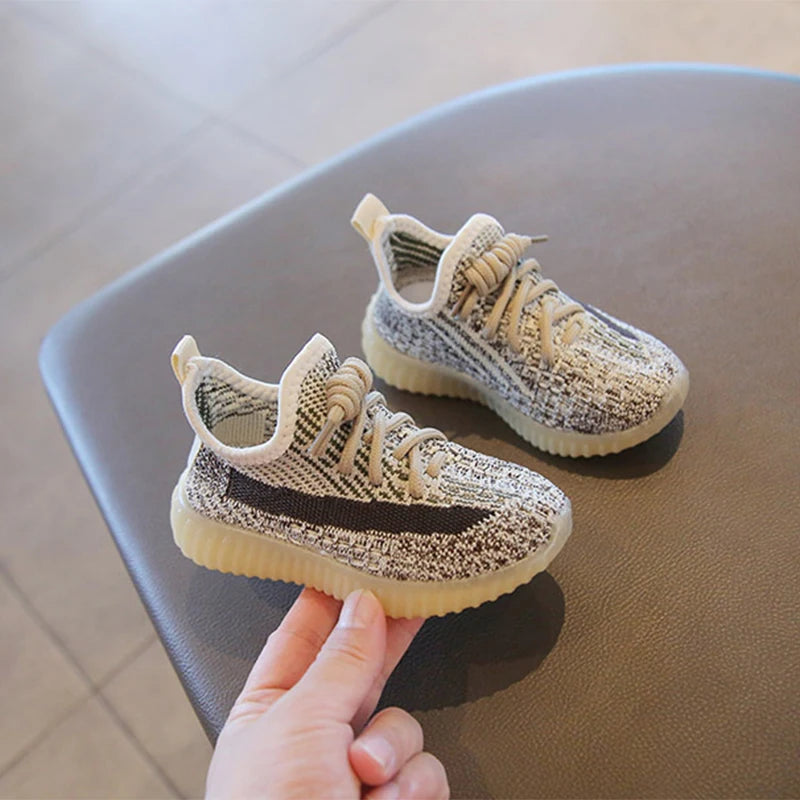 Sneakers Children's  Lightweight Boys Girls Casual Shoes Soft Bottom Breathable Stylish Comfy kids Sports Student Running