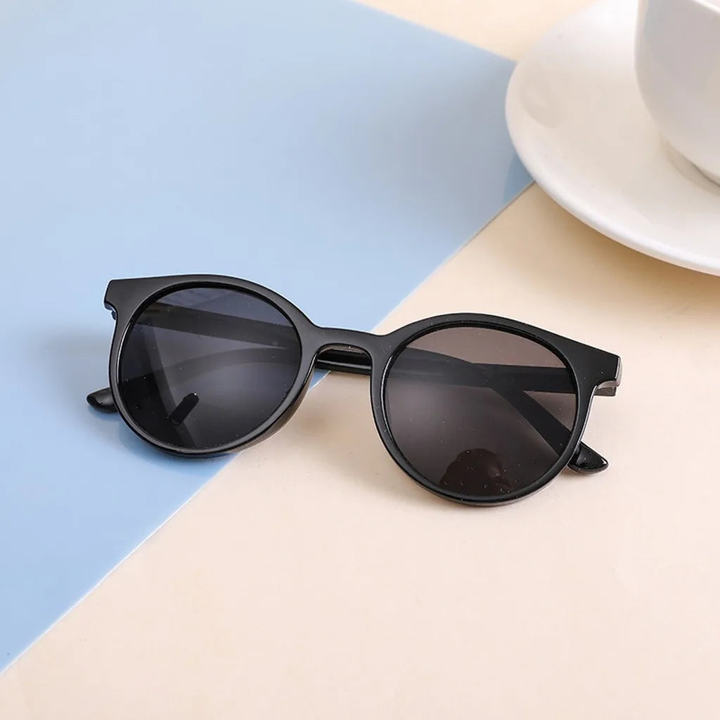 KLASSNUM Kids Trendy Black Color Round Frame Sunglasses Vintage UV400 Lens Classic Sun Glasses for Children Boys Girls 2-8 Years