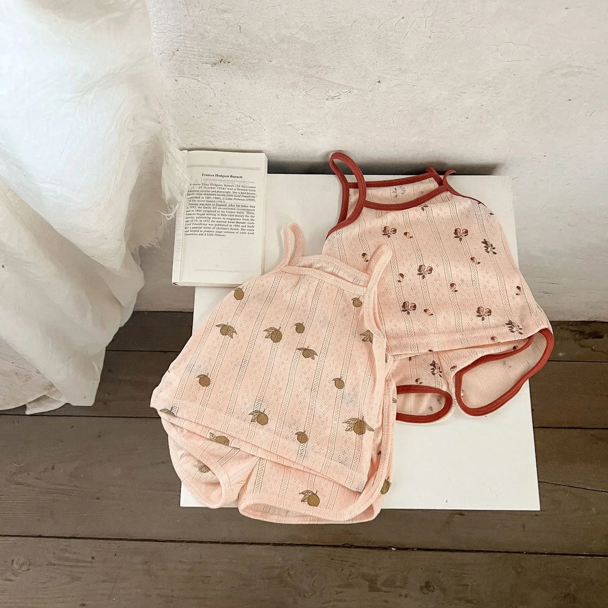 Children Pajamas Danish Style Home Clothes Summer Baby Sling Suit Print Top Vest +shorts Kids Ventilate