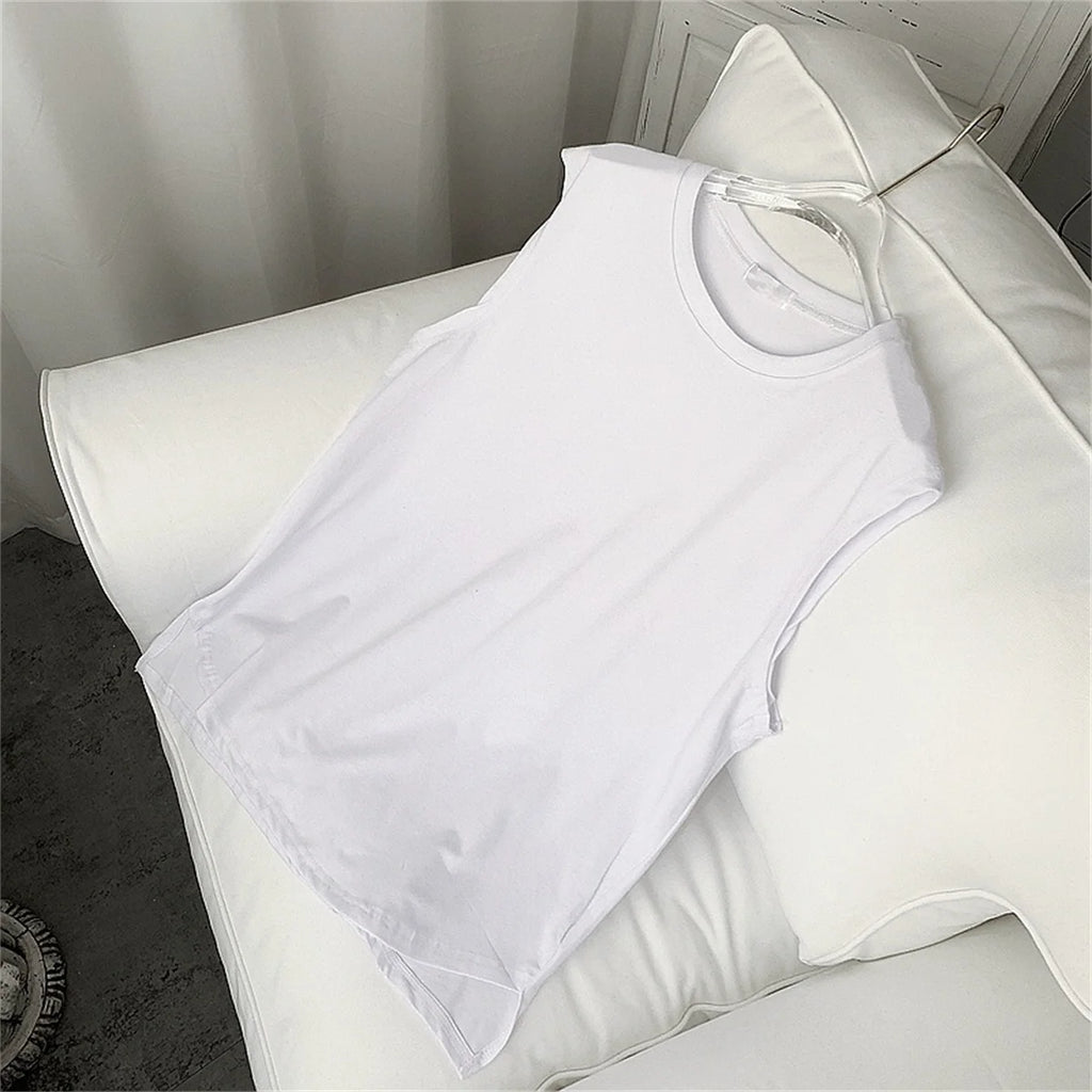 Men's solid color casual sleeveless tank top round neck moisture absorbent sweat drying tank top suitable for summer sports