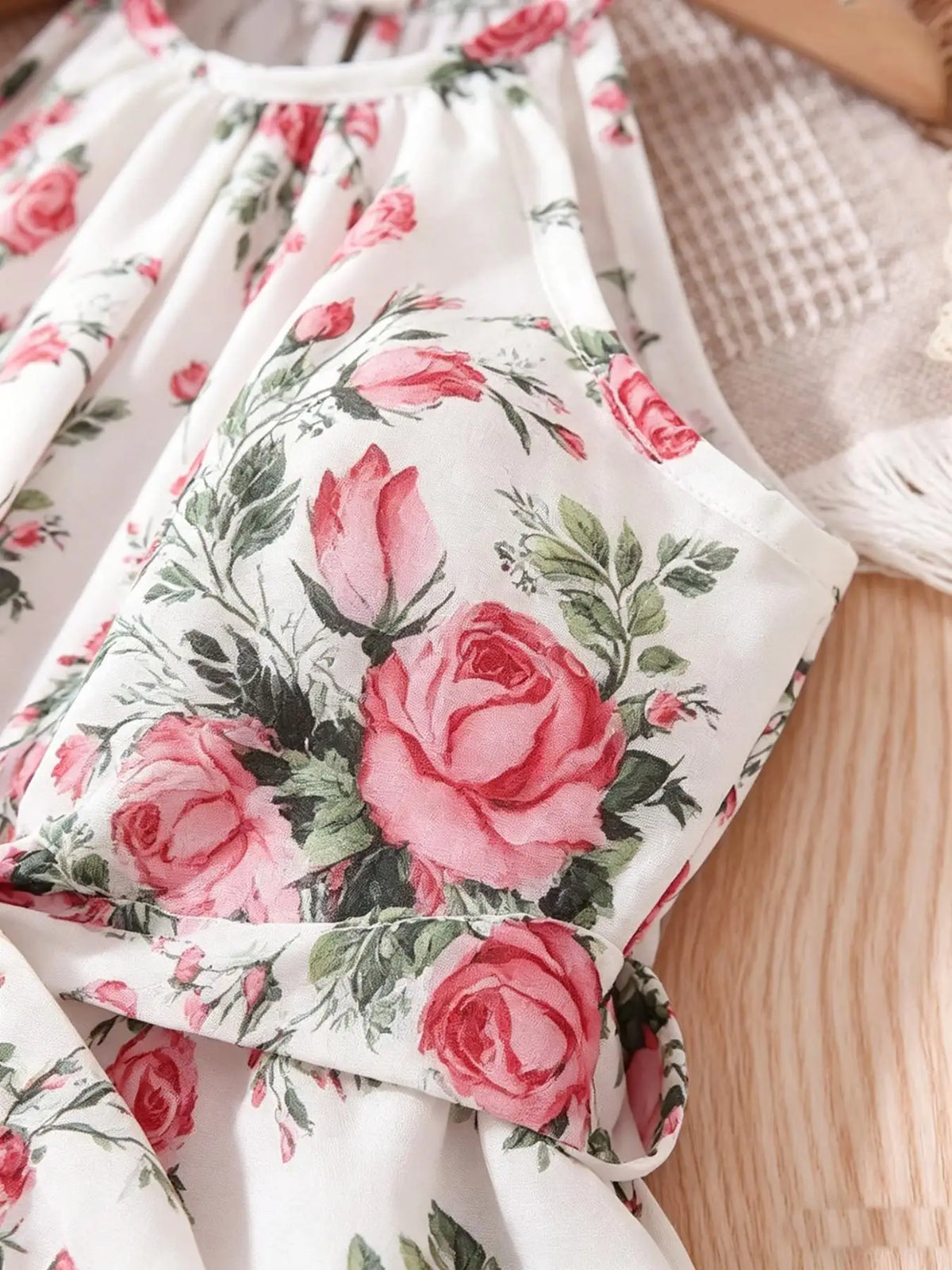 Elegant Fitted Dress for Kids,Perfect for Warm Weather, Little Girl Boho Floral Halter Dress, Tiered Ruffle Hem Summer Sundress