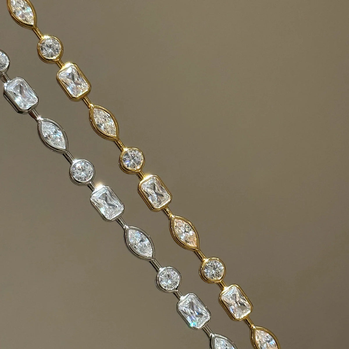 New in Irregular Exquisite Sparkling Diamonds Bracelets for Women Light Luxury Water drop Square Bracelet Party Jewelry Gift