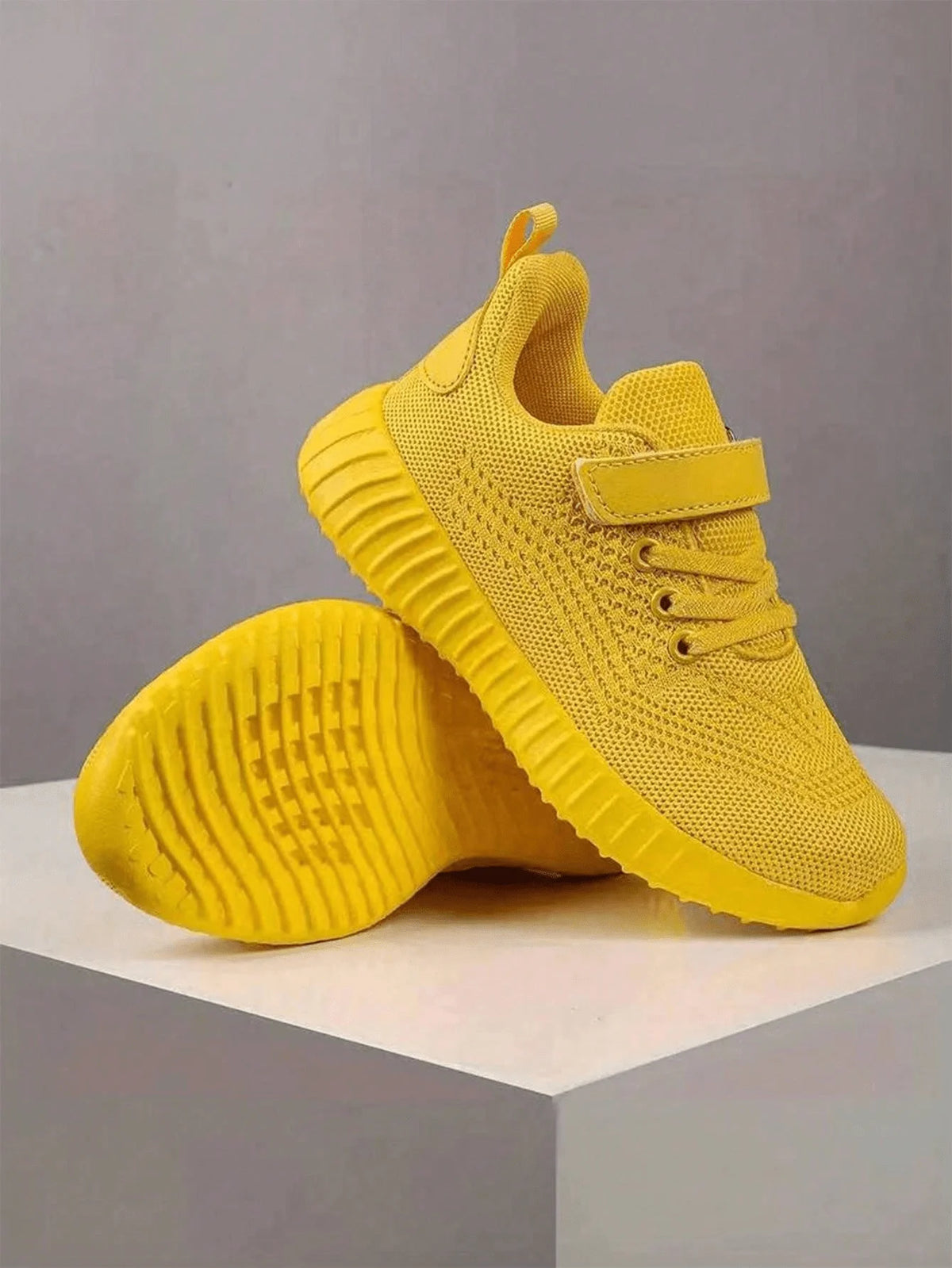 Sports shoes for boys, running shoes, lightweight sports, classic mesh, breathable, fashionable and casual shoes for girls