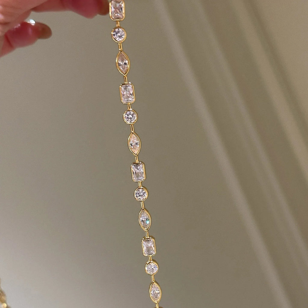New in Irregular Exquisite Sparkling Diamonds Bracelets for Women Light Luxury Water drop Square Bracelet Party Jewelry Gift