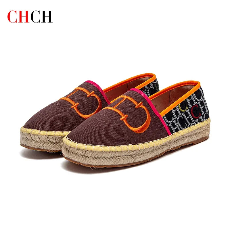 C-H Loafers Woman's Flat Shoes New Fashionable Splicing Women's Beach Shoes Anti slip Mommy Shoes