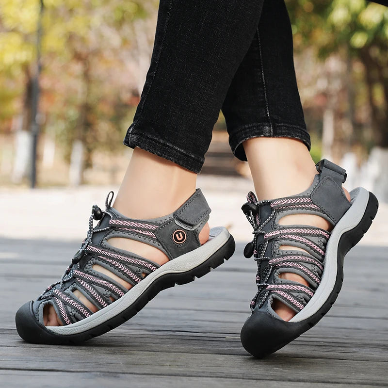 Summer Genuine Leather Women's Sandals Comfortable Sandals 2025 New Designer Sneakers Lightweight Outdoor Women Beach Sandals