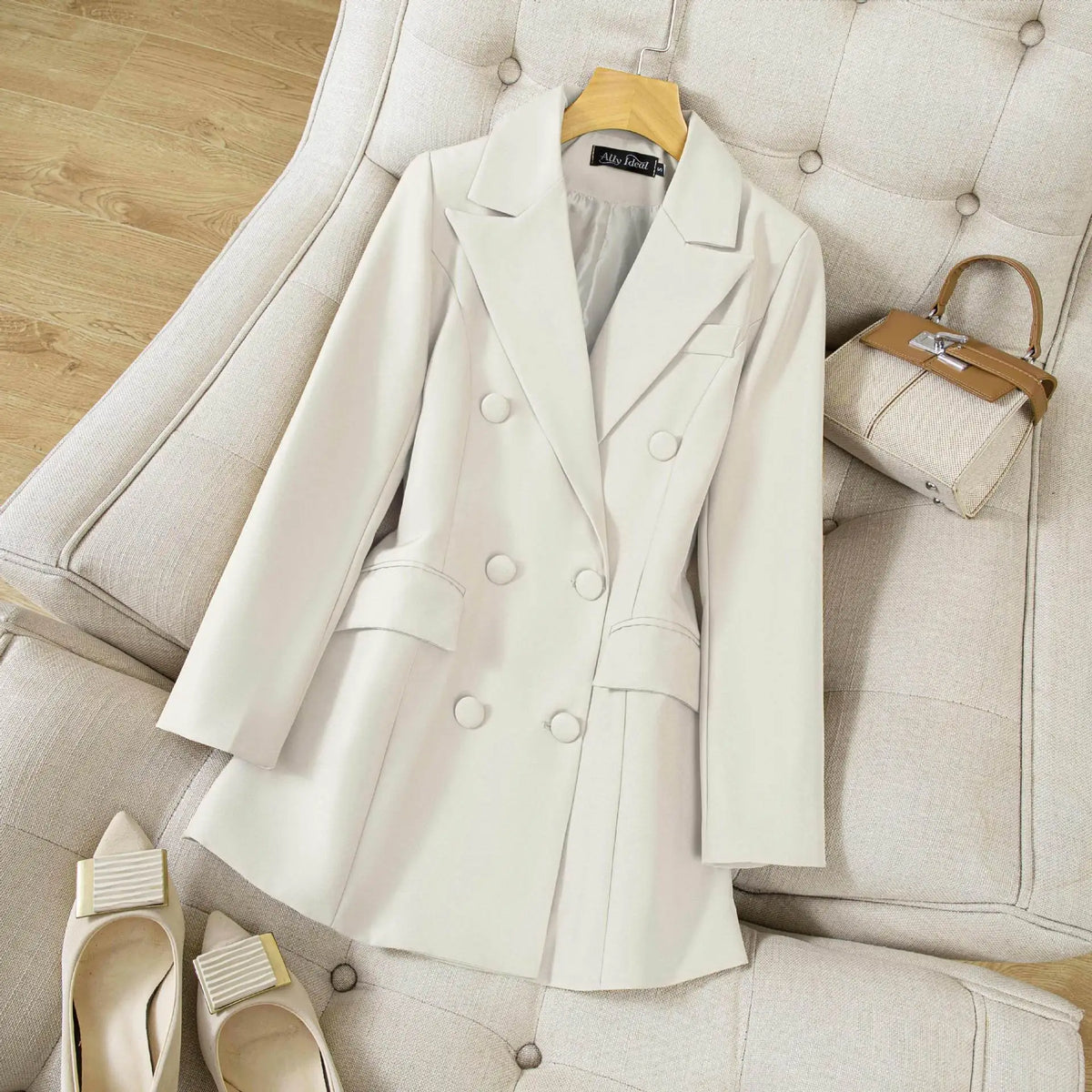 2026 New Women's Double-Breasted Pure Color Commute Suit Jacket Korean Style Compact Youthful Buttoned Miniature Western Coat